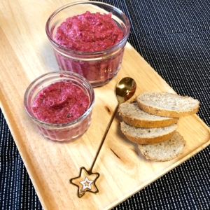 Rote Beete-Meerrettich-Creme